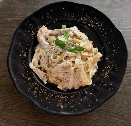 FETTUCİNİ ALFREDO